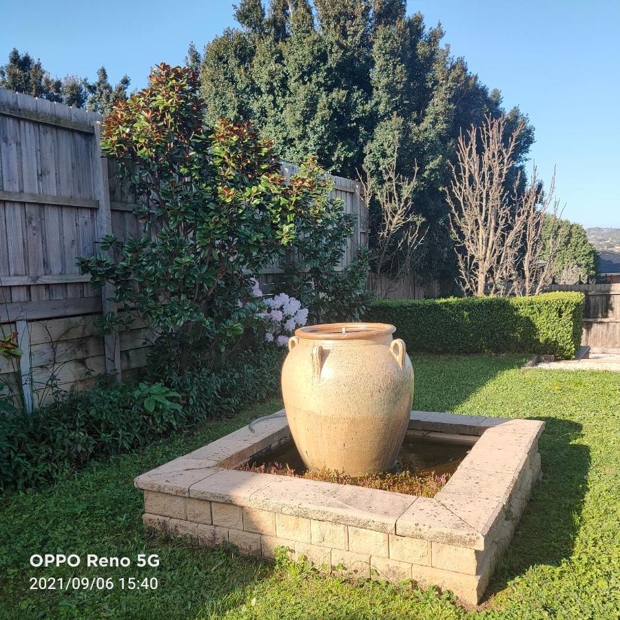 Japanese Bonsai Garden 2 Rooms Narre Warren Exterior photo